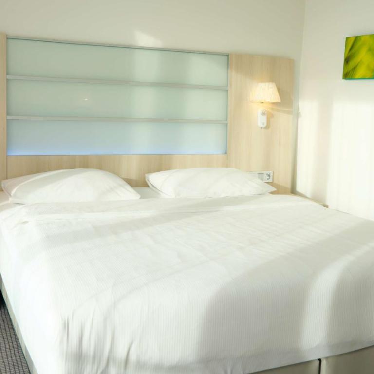 Park Inn by Radisson Linz - Junior Suite - 4