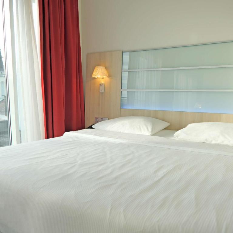 Park Inn by Radisson Linz - Junior Suite - 5