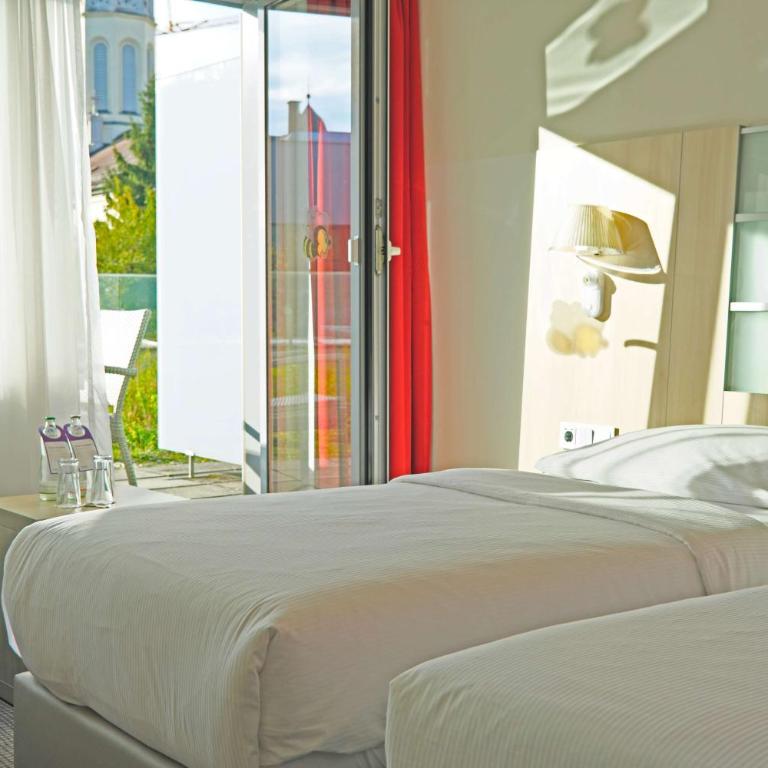 Park Inn by Radisson Linz - Standard Zimmer mit Terrasse - 2
