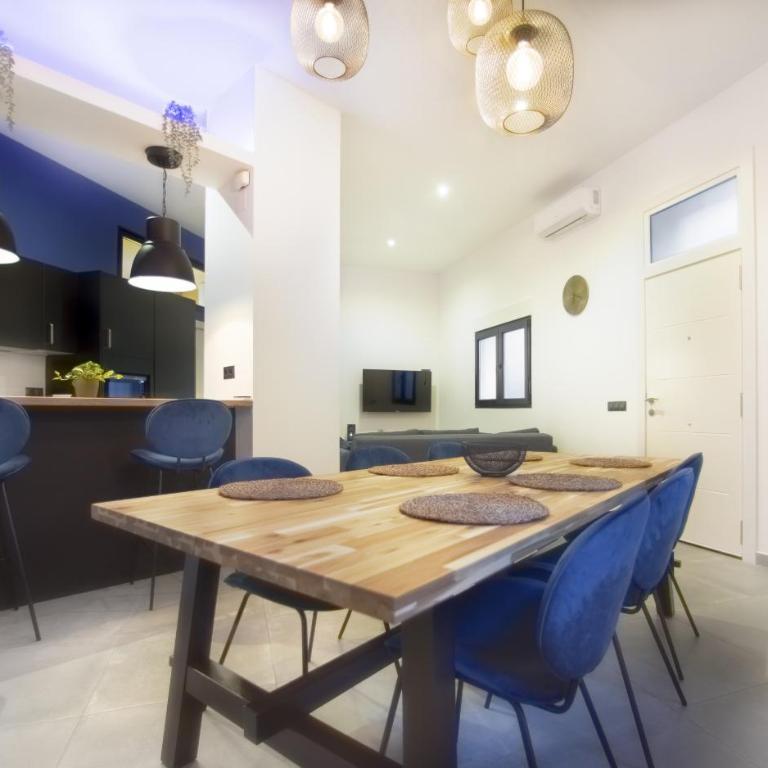 Agost by United Renters - Two-Bedroom Apartment - 3