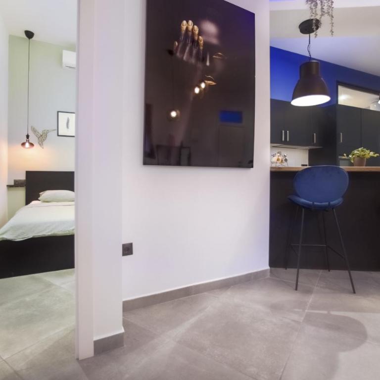 Agost by United Renters - Two-Bedroom Apartment - 7