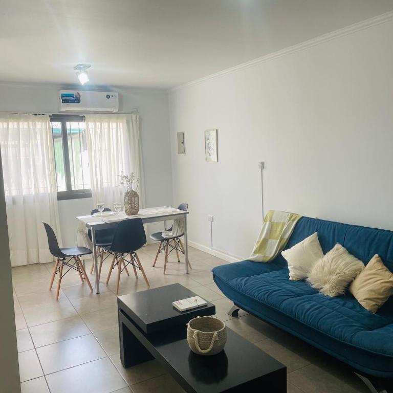 Hermoso Departamento Azulino - Apartamento de 2 dormitorios - 5