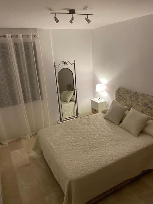 Balcones - Central Estepona 3 bed apt with pool and parking - Apartamento de 3 dormitorios - 28