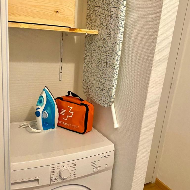 Newly Renovated Ground Floor Apartment close to Thermes - Appartamento con 2 Camere da Letto - 23