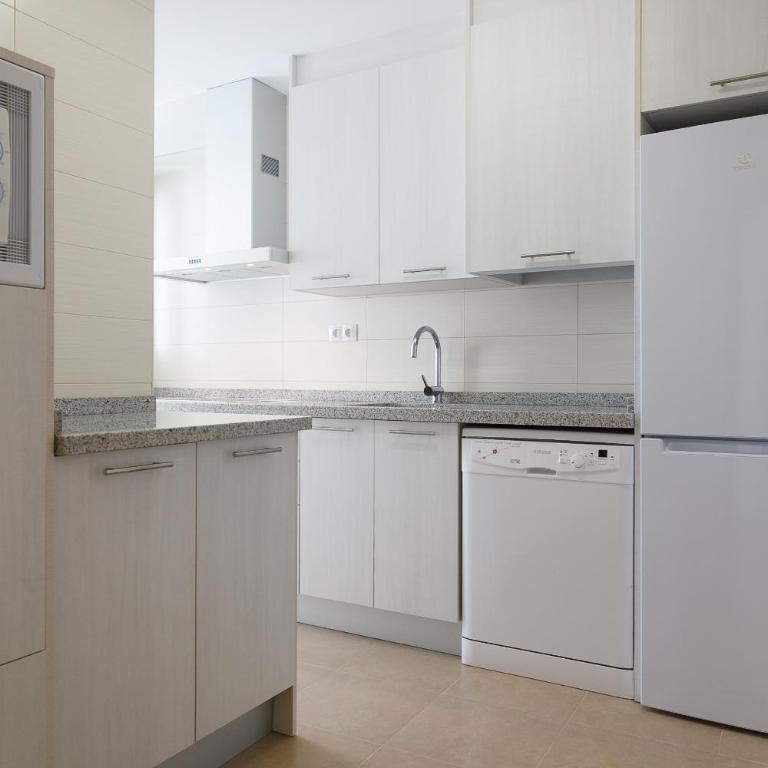 UHC COSTA PINOSMAR APARTMENTS - Apartamento de 3 dormitorios - 11