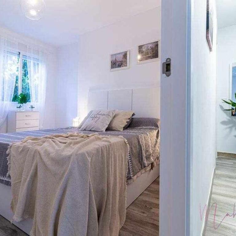 Apartamento 1 en Estadio Sevilla, 6 plazas y metro - Apartamento de 3 dormitorios - 14