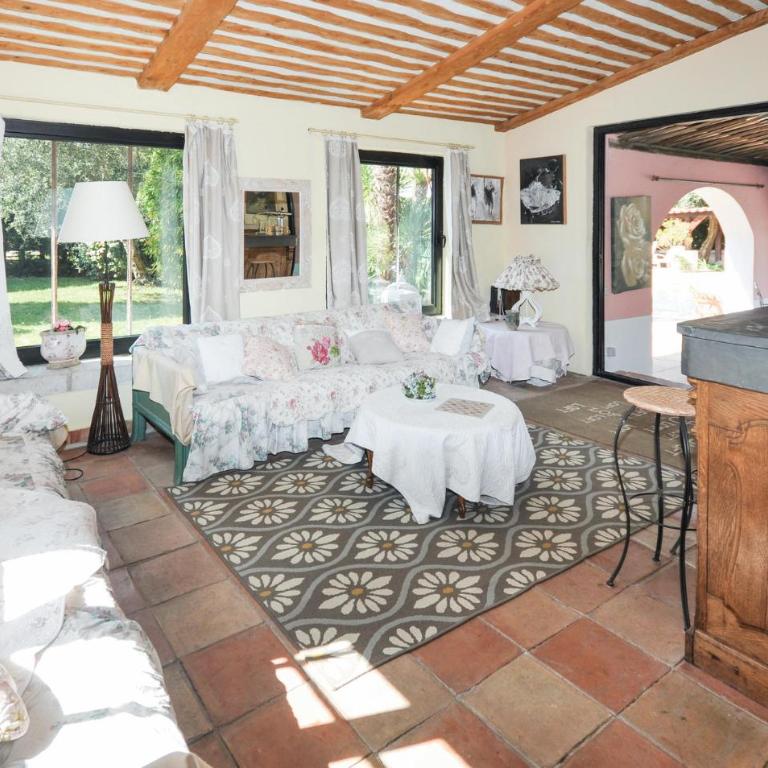 Stunning Home In Plascassier - Maison de Vacances 8 Chambres - 31