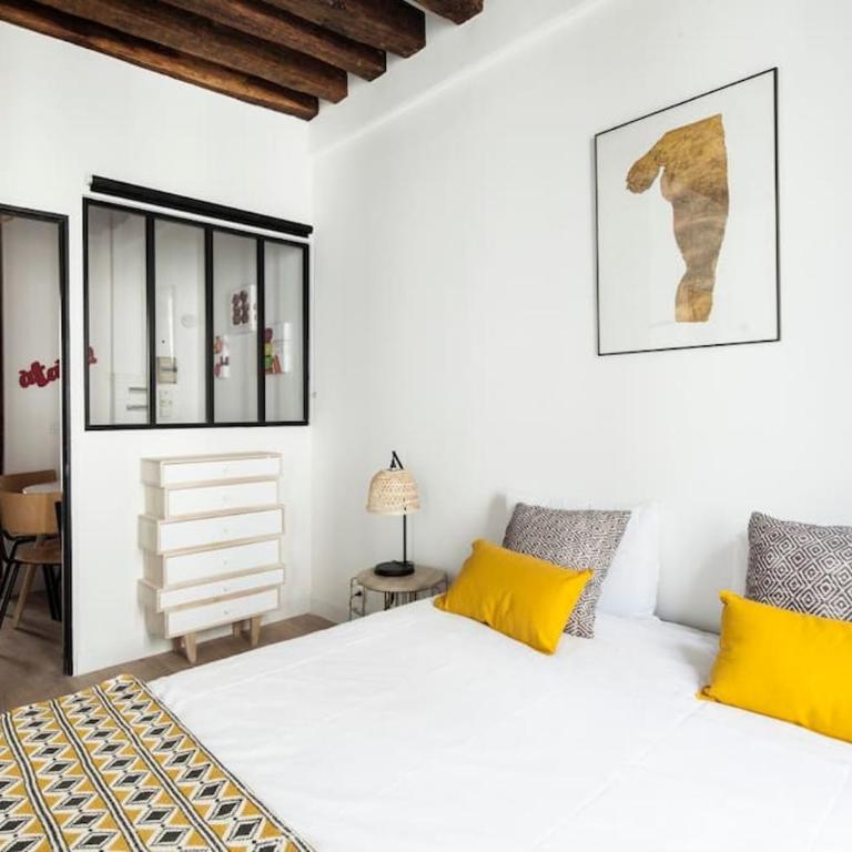 Amazing Terrasse in center of Paris - One-Bedroom Apartment - 14