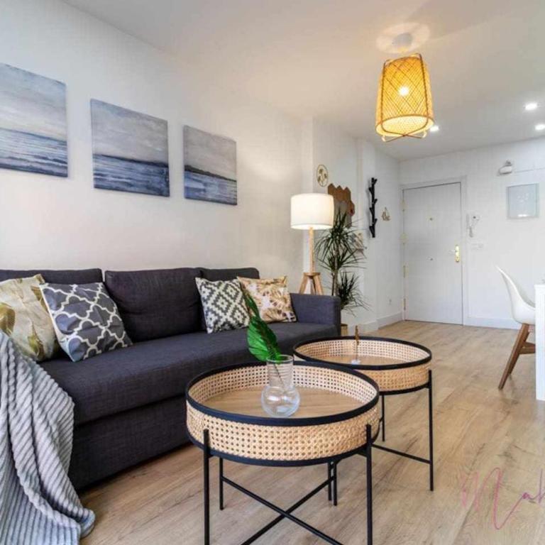 Apartamento 2 en Estadio Sevilla, 6 plazas y metro - Apartamento de 3 dormitorios - 1