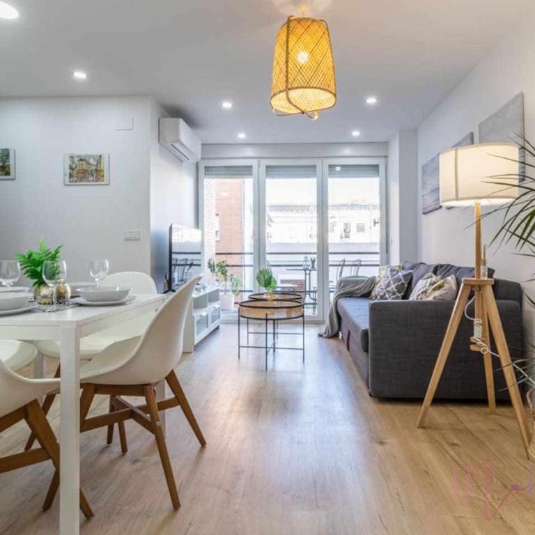 Apartamento 2 en Estadio Sevilla, 6 plazas y metro - Apartamento de 3 dormitorios - 27