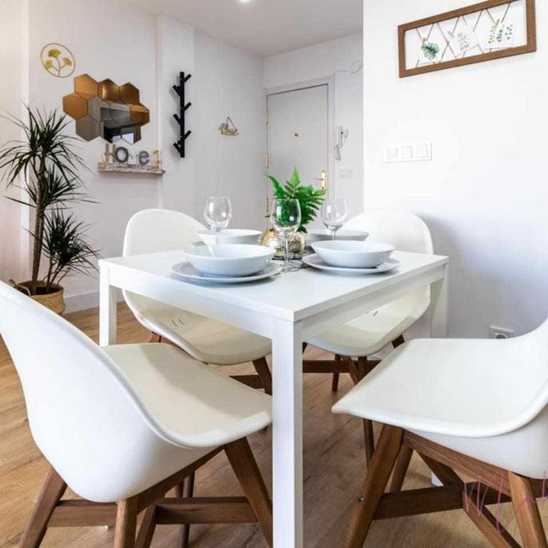 Apartamento 2 en Estadio Sevilla, 6 plazas y metro - Apartamento de 3 dormitorios - 41