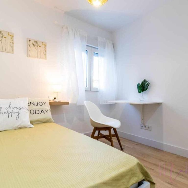 Apartamento 2 en Estadio Sevilla, 6 plazas y metro - Apartamento de 3 dormitorios - 44