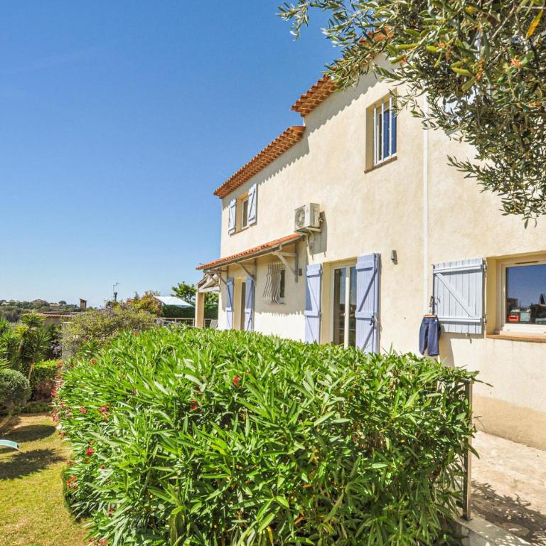 Gorgeous Home In Saint-Laurent-Du-Var - Maison de Vacances 4 Chambres - 8
