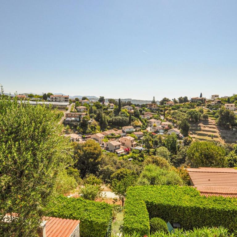 Gorgeous Home In Saint-Laurent-Du-Var - Maison de Vacances 4 Chambres - 14