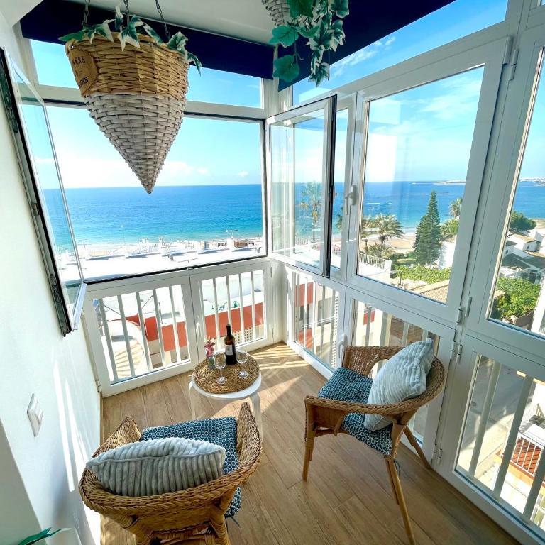 GATU Casa Muse junto a la playa, vista al mar, aire acc, terraza, wifi y chimenea " Preferente mayores de 21 años y familias " - Apartamento con vistas al mar - 8