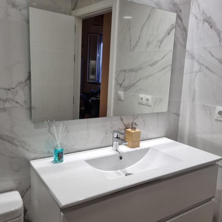 AUJADA CENTRO - Apartamento de 3 dormitorios - 14