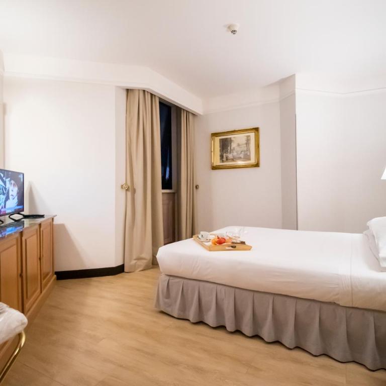 SHG Hotel De La Ville - Suite - 3