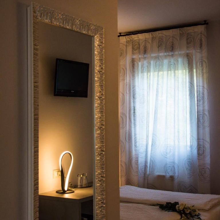 Hotel Eden - Camera Familiare con Terrazza - 3