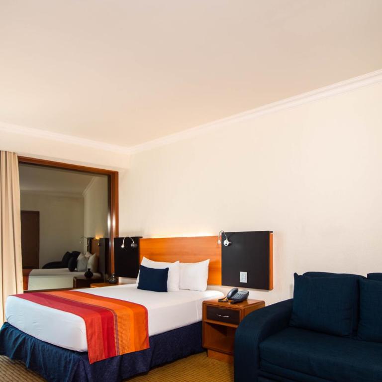 Hotel Guadalajara Plaza Expo - Habitación con cama grande - 7