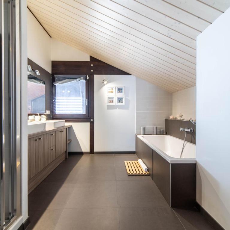 Chalet Genepi - spectacular ski and summer home - Chalet - 19