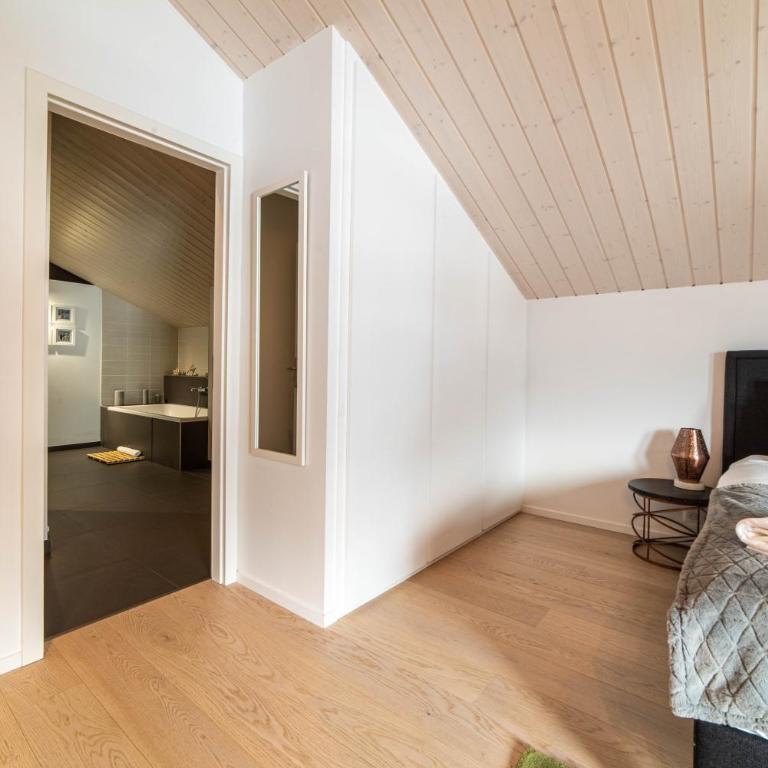 Chalet Genepi - spectacular ski and summer home - Chalet - 17