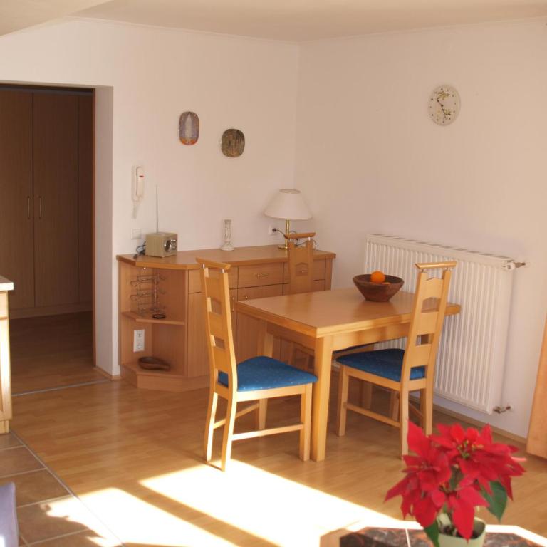 Haus am Hügel - Apartment - 14