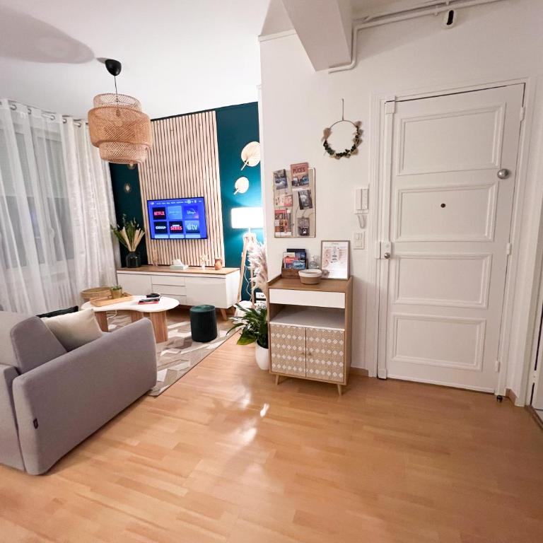 Le jardin secret d'Amiens Hypercentre cathédrale, Parking - Two-Bedroom Apartment - 15