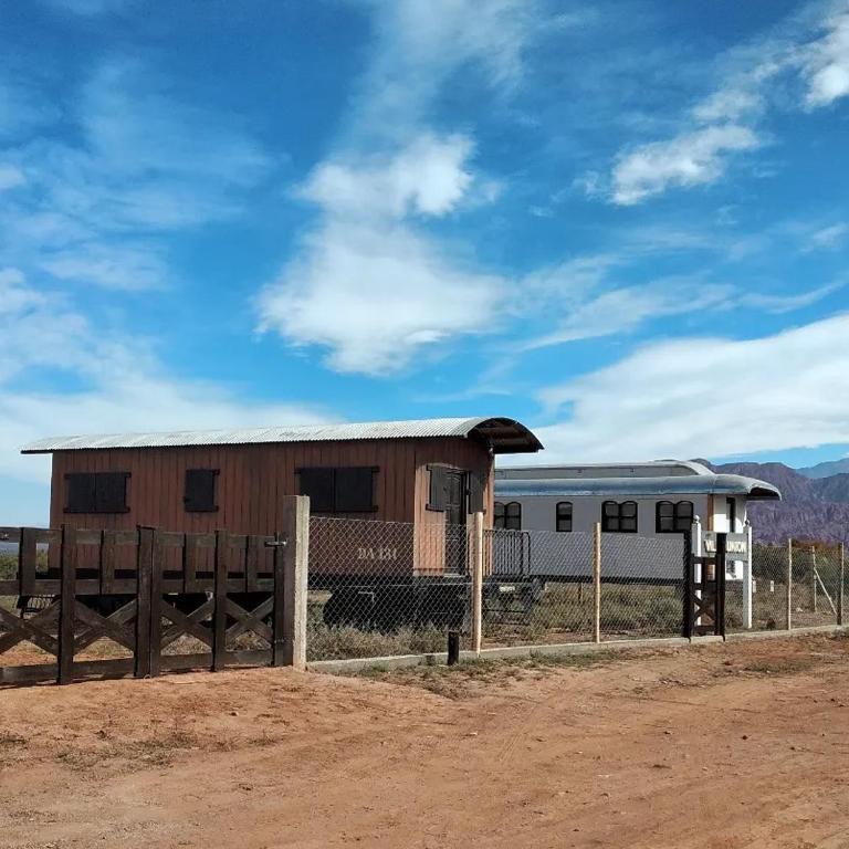 Tren Del Desierto - Two-Bedroom House - 1