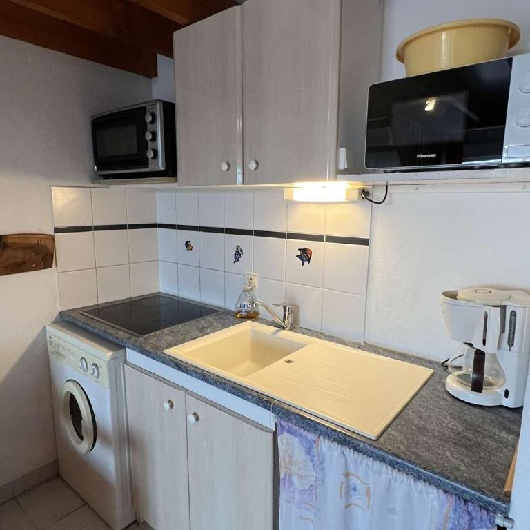 Appartement T2 Mezzanine, Vue Mer, Parking Privé, 6 personnes - FR-1-701-39 - Appartement - 9