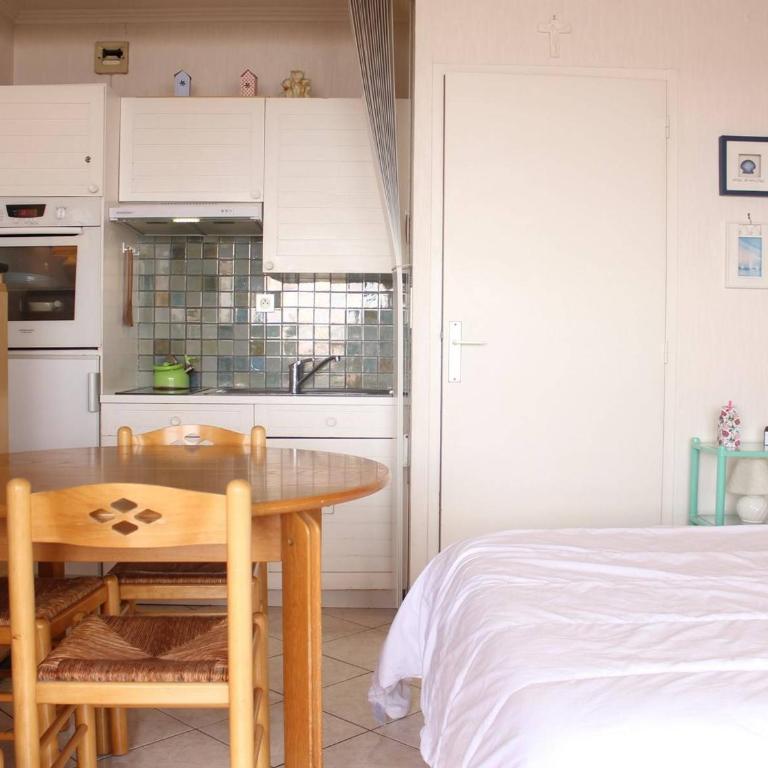 Studio agréable 4 pers. avec terrasse et parking, La Baule - FR-1-245-133 - Apartment (4 Adults) - 2