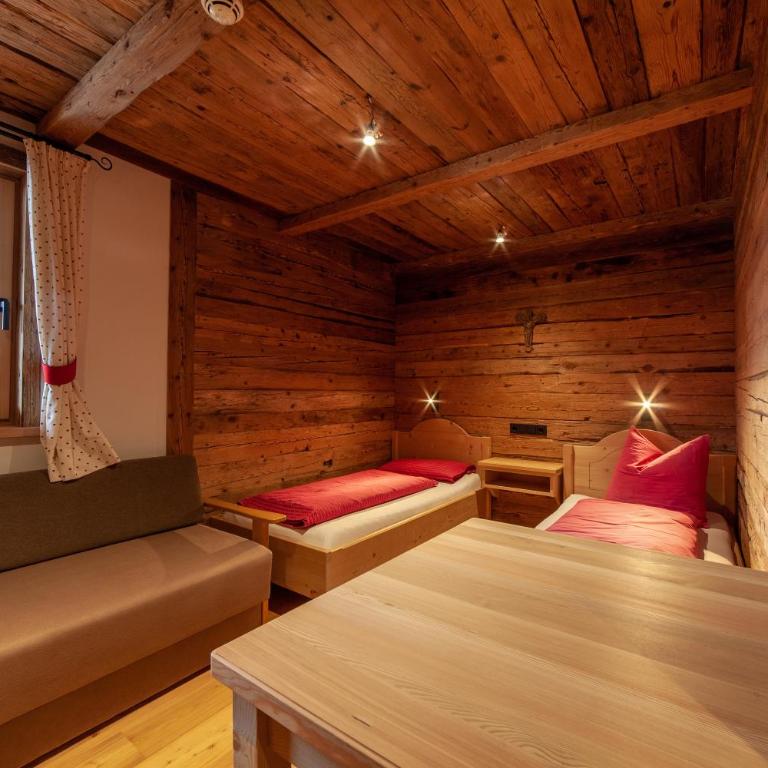 Glinzhof Mountain Natur Resort Agriturismo - Deluxe Vierbettzimmer - 2