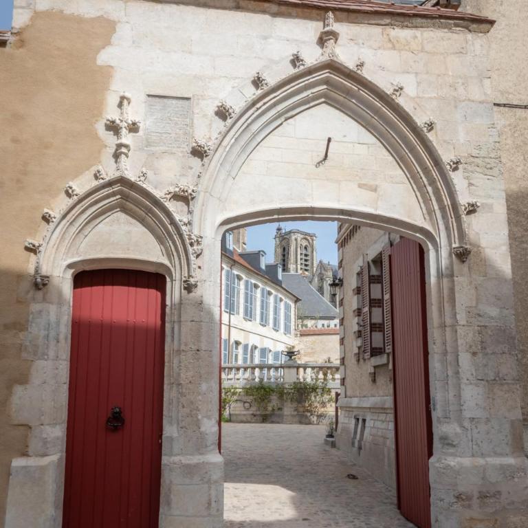 L'Hotel de Panette, Un exceptionnel château en coeur de ville - parking privé cour - Suite - 6