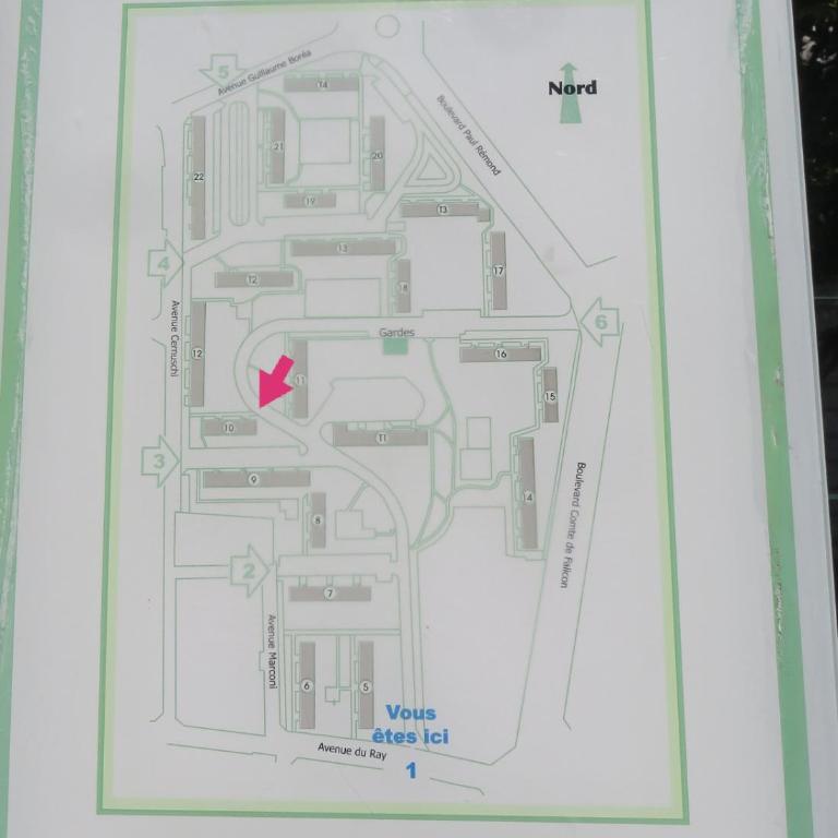 NICE NORD 2 PIECES CALMES,WIFI,CLIM,BALCON,PARKING - Apartment mit 1 Schlafzimmer - 37