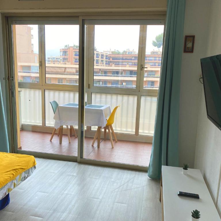 Coquet logement front de mer - Appartement - 10