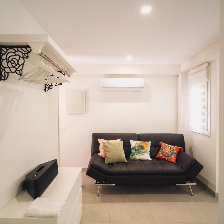 Eva Recommends San Lorenzo - Three-Bedroom Apartment - 22