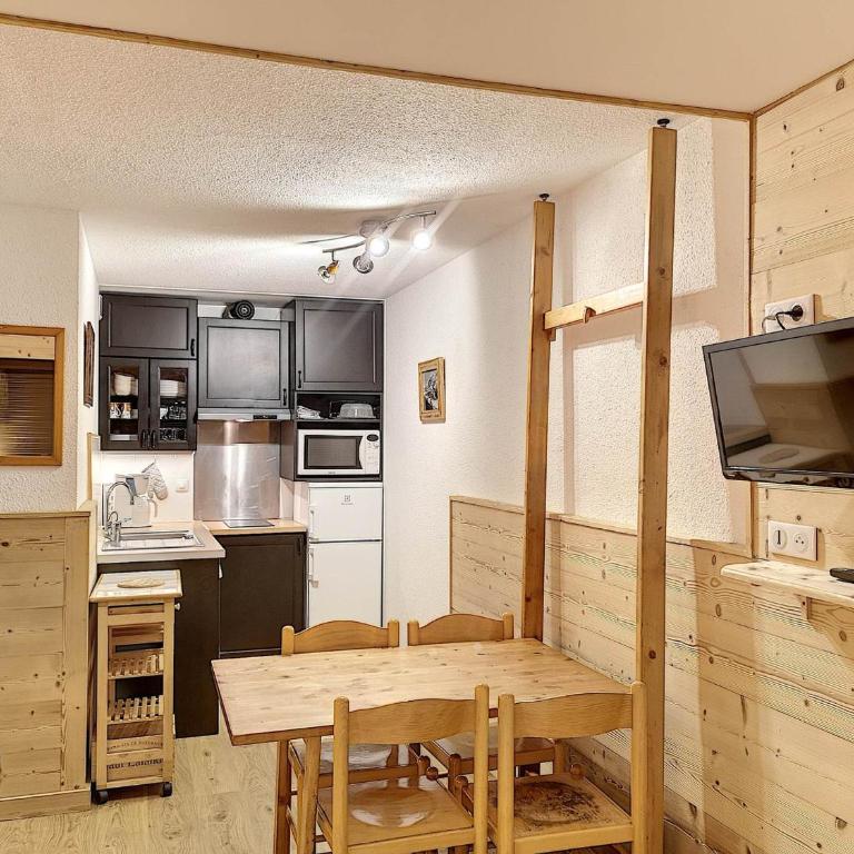 Appartement spacieux 2 pièces rénové Les Menuires 4 pers - Accès direct pistes - WIFI - FR-1-178-126 - Apartment (4 Erwachsene) - 2