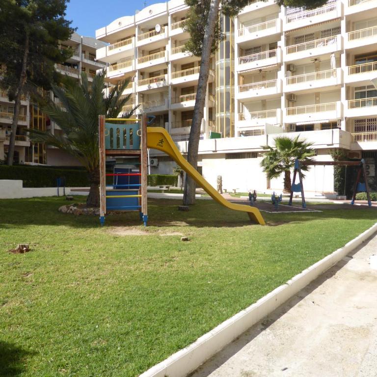 Apartamentos La Masia 002 - Apartamento de 2 dormitorios - 37