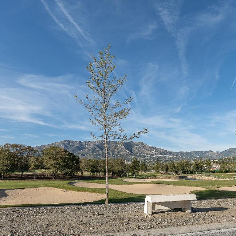 Stunning 6 Bed Villa Private Pool Mijas Gol - Villa - 38
