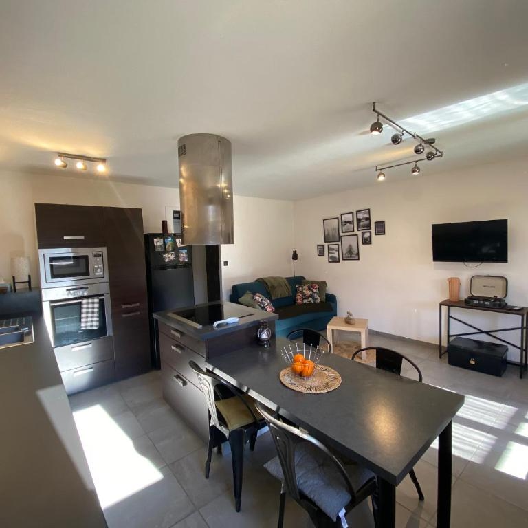 Appartement douillet, proche gare, terrasse, cave - Appartement 1 Chambre - 18