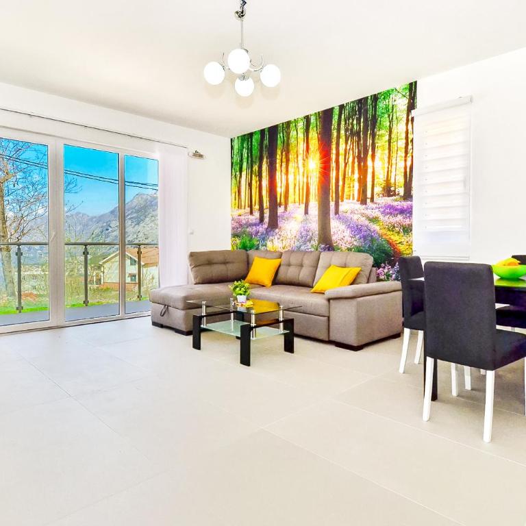 Four Seasons Apartments - Apartment with Sea View - 4