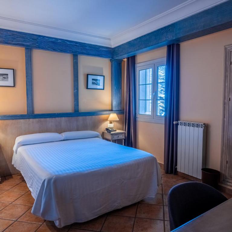 The Mountains Hotel - Chambre Lits Jumeaux - 2