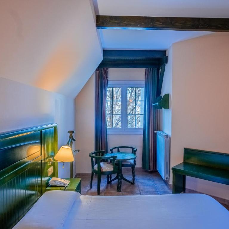 The Mountains Hotel - Chambre Triple Standard (2 Adultes + 1 Enfant) - 5
