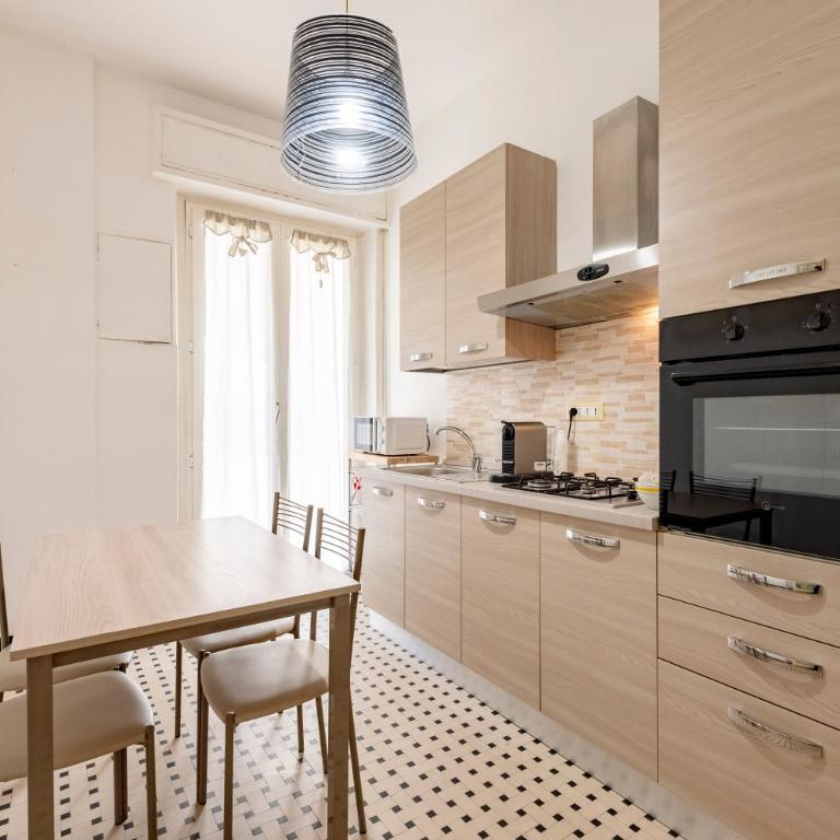JOIVY Cute flat with terrace - Appartamento con 2 Camere da Letto - 2