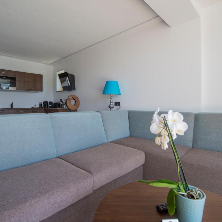 Boutiquehotel Wörthersee - Serviced Apartments - Große Suite mit Balkon - 7