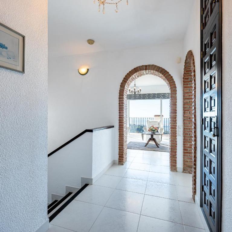 Villa with Stunning Views & Private Pool - Villa con piscina privada - 26