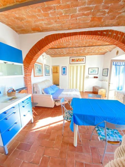 Appartamento vista Porto -Portoferraio - Appartamento con 1 Camera da Letto - 2