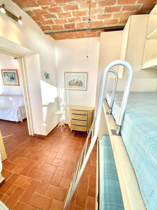 Appartamento vista Porto -Portoferraio - Appartamento con 1 Camera da Letto - 11