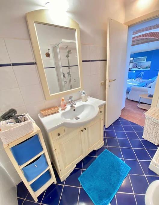 Appartamento vista Porto -Portoferraio - Appartamento con 1 Camera da Letto - 10