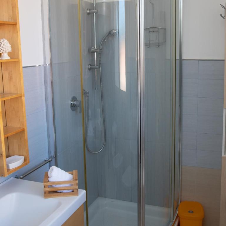 Mary Holiday House - Appartamento con Vista Mare - 31