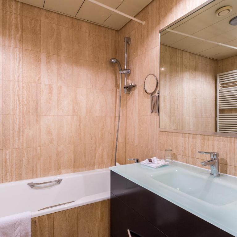 Hotel Century - Suite Junior - 3